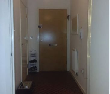 1 Bed Flat, Queen Marys House, SW15 - Photo 2