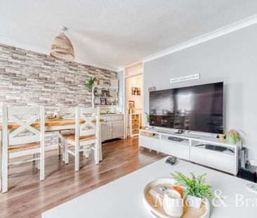 3 bedroom terraced house to rent - Photo 3