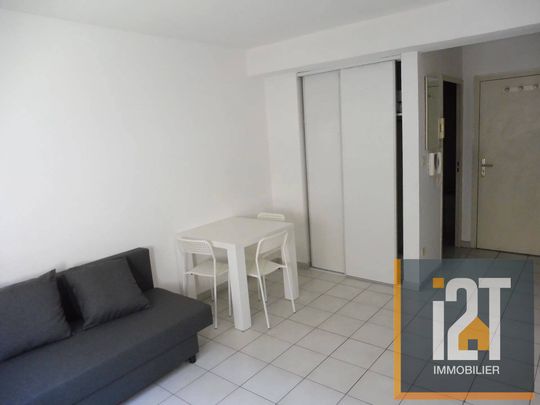 Appartement à louer - Nîmes 1 pièce de 21.88 m² - Photo 1