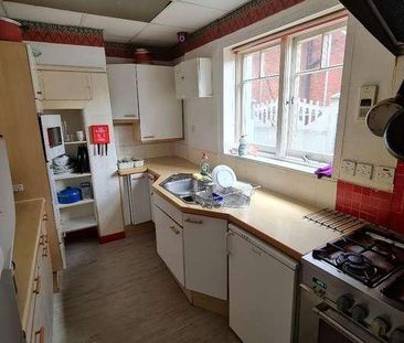 Wimborne Road, BH3 - Photo 6