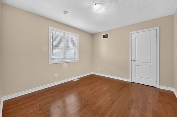 For Lease - 1550 Bruny Avenue Unit# Main, Pickering, Ontario - Photo 1