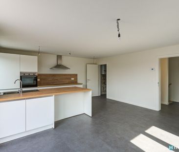 INSTAPKLAAR DUPLEXAPPARTEMENT MET 2 SLAAPKAMERS EN CARPORT IN MOPER... - Photo 2