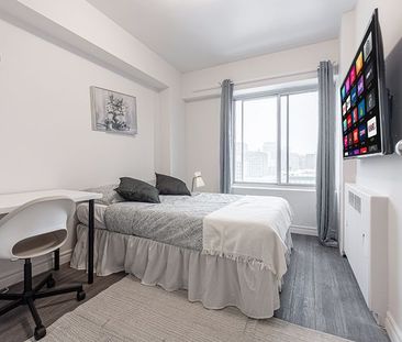 Deluxe Balcony Room - McGill Ghetto - Photo 6