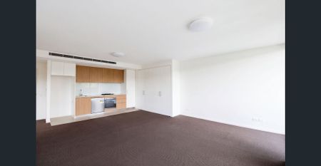 Modern & Convenient Apartment in the Heart of West Ryde - Photo 2