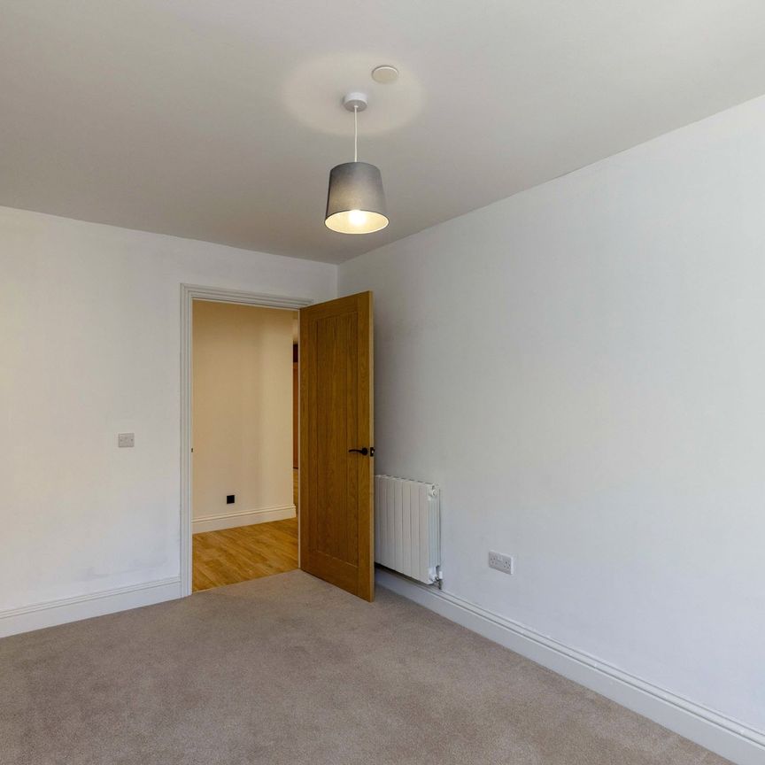 1D Slateford Gait - Photo 1