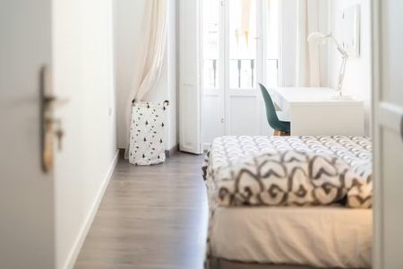 Carrer de Santa Teresa, Valencia, Valencian Community 46001 - Photo 3