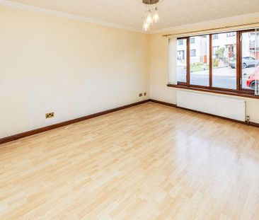 3 bedroom detached house to rent - Photo 2