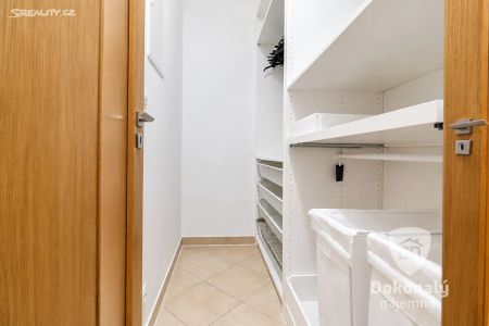 Pronájem bytu 1+1 48 m² - Photo 4