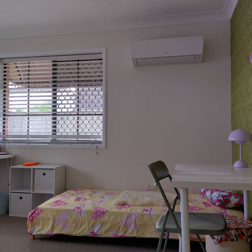 Slacks Creek - Photo 1