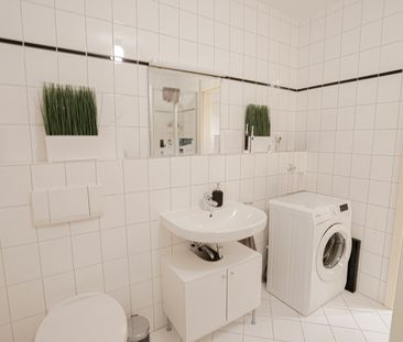 Uferstraße: 2-Zi-Wohnung mit Blick auf die Hunte, Terminbuchung übe... - Foto 1