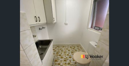 SPACIOUS ONE BEDROOM APARTMENT THAT TICKS ALL THE BOXES. - Photo 4