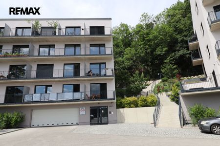 Pronájem bytu 1+kk v osobním vlastnictví 26 m², Praha 5 - Hlubočepy - Фото 5