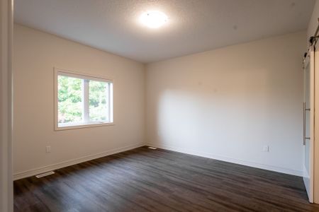 For Lease - 11 Tristan Lane, Huntsville, Ontario - Photo 3