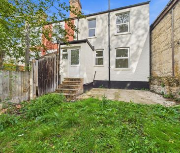 Sunnycroft Road, London, SE25 - Photo 1