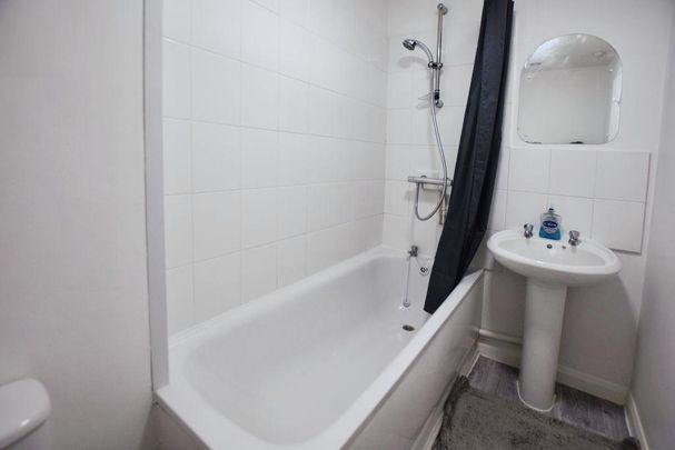 2 bedroom house to rent - Photo 1