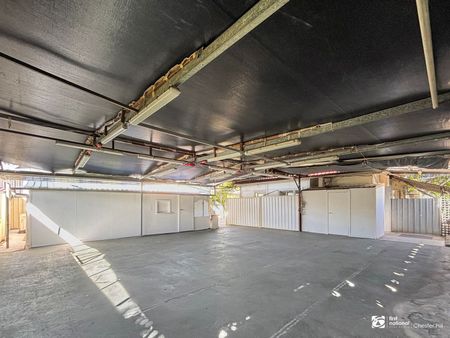 3-Bedroom House and 2-Room Retreat - Photo 2