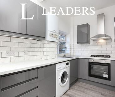 3 bedroom house to rent Hereford Gardens, London, SE13 - Photo 5
