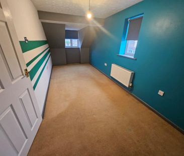 3 bedroom detached house to rent - Photo 4