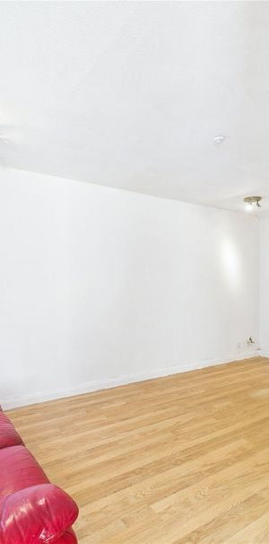 Kimberley, Bracknell Kimberley, Bracknell - Photo 1