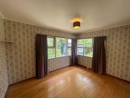 Howe Street Gem&excl; - Photo 4