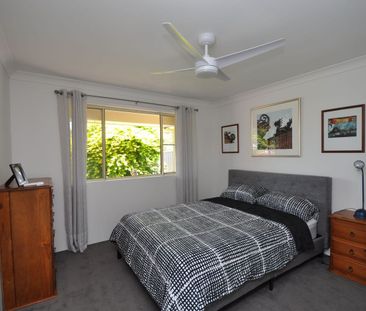 A GREAT PLACE TO LIVE Totally furnished and equipped for business c... - Photo 5