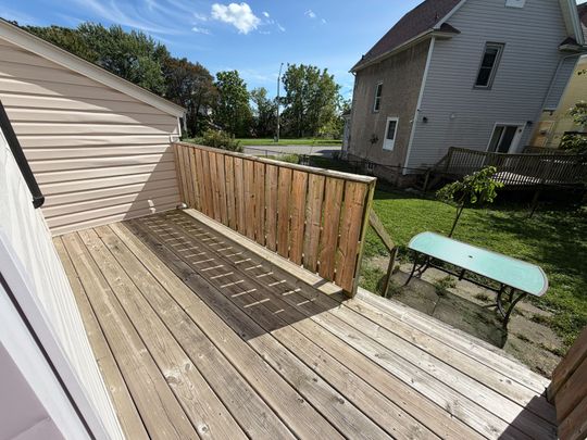 For Lease - 4712 Cookman Crescent, Niagara Falls, Ontario - Photo 1