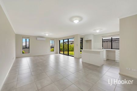 3-Bedroom Modern Home in Mount Barker - Photo 5