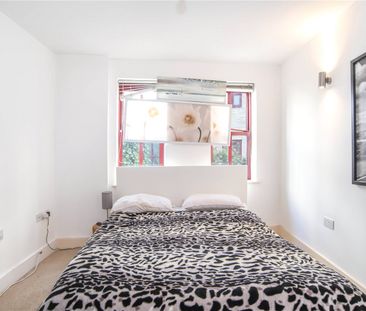 Quaker Street, Shoreditch, London, E1 6ST - Photo 5