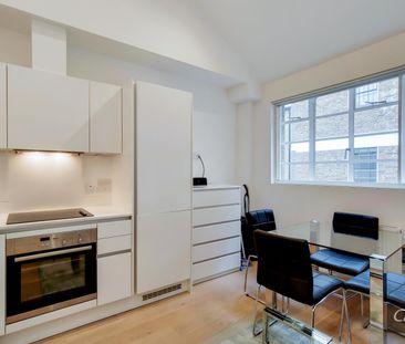 Sail Loft Court, London - Photo 6