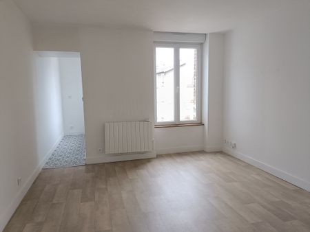 Appartement RUE DE CHAMPIGNY - Photo 2