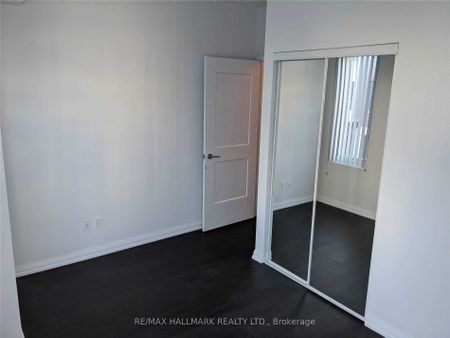 For Lease - 1010 Portage Parkway Unit# TH15, Vaughan, Ontario - Photo 2