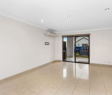 Narrabeen, 3/146 Ocean Street - Photo 6