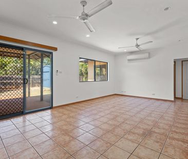 Available until mid January 2026 - Photo 2