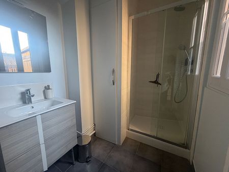 Location Appartement 2 pièces 45m² - Photo 5