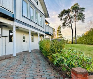 Åsastigen, Saltsjö-Boo - Photo 1