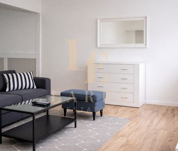 Mieszkanie przy CH Fort Wola | Garaż | Balkon - Photo 3