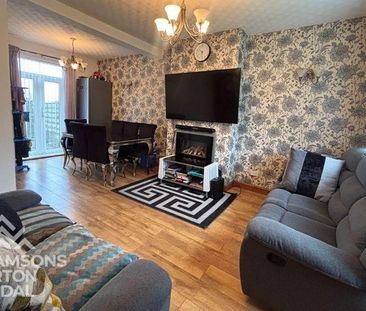 3 bedroom semi-detached house to rent - Photo 3