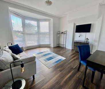 Carlton Road South, Weymouth, DT4 - Photo 1