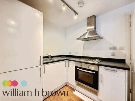 Market Street, Braintree - Photo 3