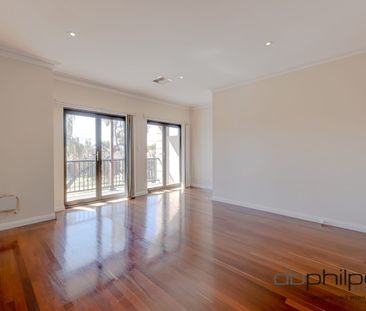 FOUR BEDROOM FAMILY HOME - Photo 3