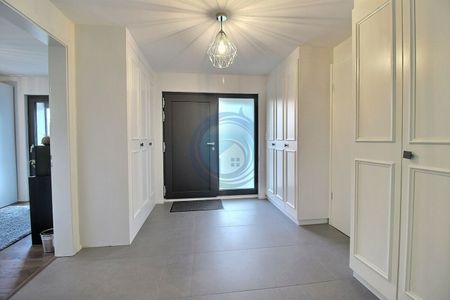 MAGNIFIQUE APPARTEMENT DUPLEX DE 4,5 PIÈCES AVEC JARDIN - Foto 4