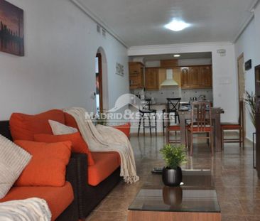 Fabulous 2 bedroom apartment in Aguamarina! - Photo 5