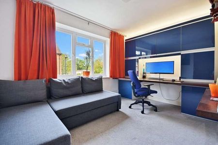 Antoneys Close, Pinner, HA5 - Photo 4