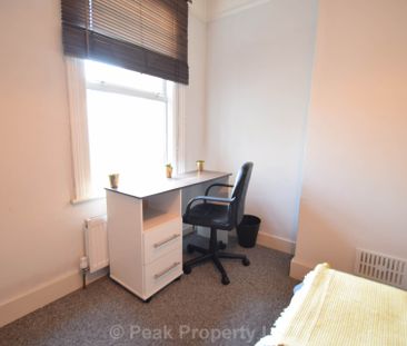 Ambleside Drive, Southend On Sea - Photo 3