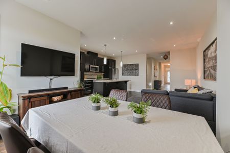 For Lease - 35 Midhurst Heights Unit# 15, Hamilton, Ontario - Photo 4