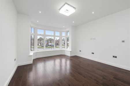 5 bedroom detached house to rent - Photo 4