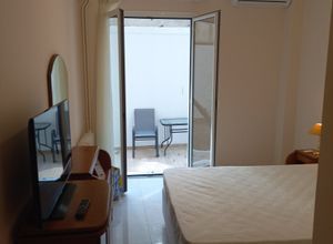 Studio/Γκαρσονιέρα για ενοικίαση - Ιλίσια, - Φωτογραφία 1