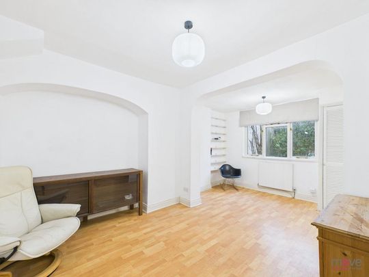 1 bedroom flat to rent - Photo 1