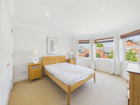 Nightingale Walk, Windsor, Berks,SL4 - Photo 4