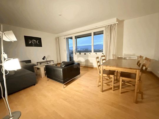 WEITSICHT MIT BALKON UND NEUEM BADEZIMMER - Foto 1